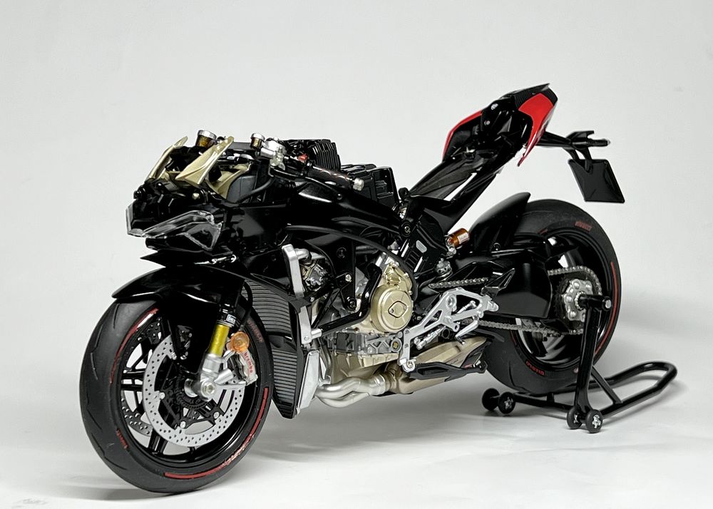 ドゥカティスーパーレッジェーラ塗装24