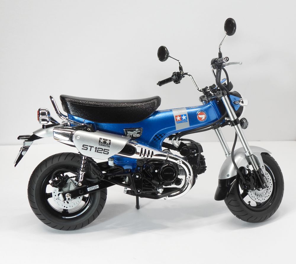 タミヤダックス125塗装完成03